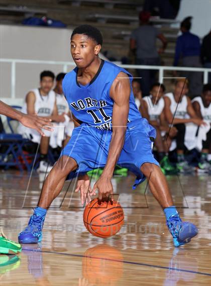 Thumbnail 2 in Berkner [L. V.] vs. North Crowley (McDonald's Texas Invitational) photogallery.