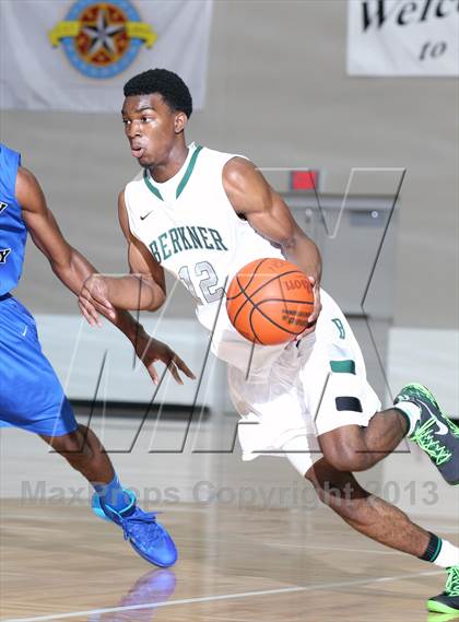 Thumbnail 1 in Berkner [L. V.] vs. North Crowley (McDonald's Texas Invitational) photogallery.