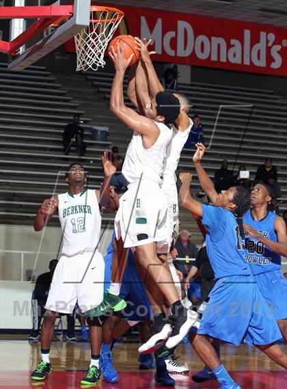 Thumbnail 1 in Berkner [L. V.] vs. North Crowley (McDonald's Texas Invitational) photogallery.