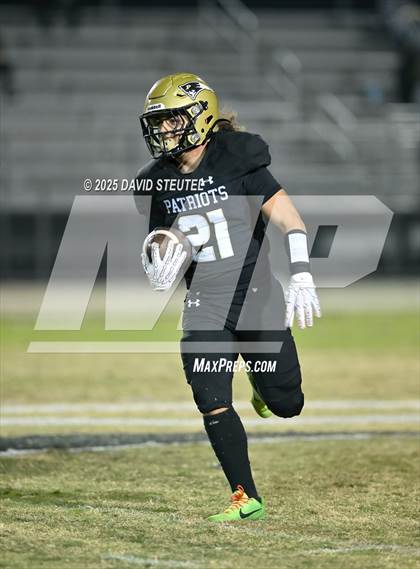 Thumbnail 3 in Vanden @ Pioneer photogallery.