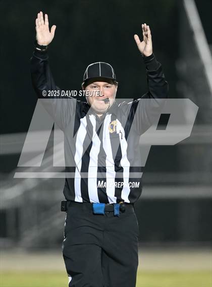 Thumbnail 2 in Vanden @ Pioneer photogallery.