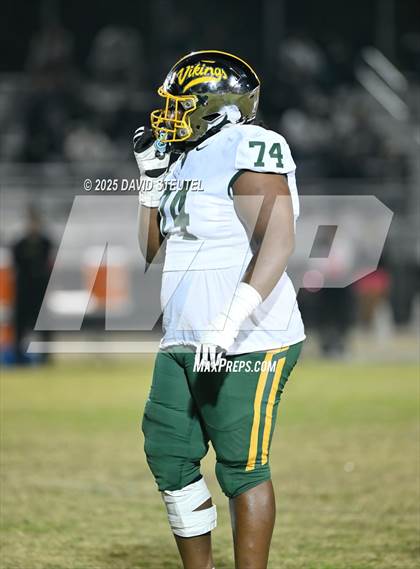 Thumbnail 2 in Vanden @ Pioneer photogallery.