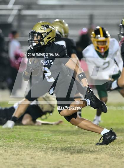 Thumbnail 2 in Vanden @ Pioneer photogallery.