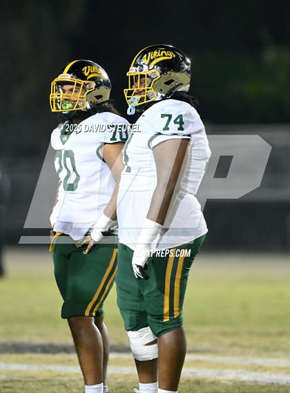 Thumbnail 1 in Vanden @ Pioneer photogallery.