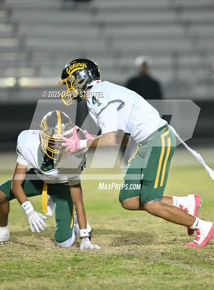 Thumbnail 2 in Vanden @ Pioneer photogallery.