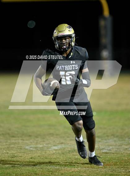 Thumbnail 3 in Vanden @ Pioneer photogallery.