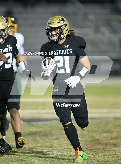 Thumbnail 1 in Vanden @ Pioneer photogallery.