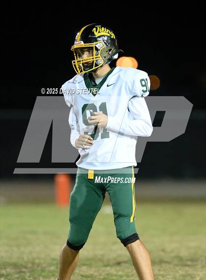 Thumbnail 2 in Vanden @ Pioneer photogallery.