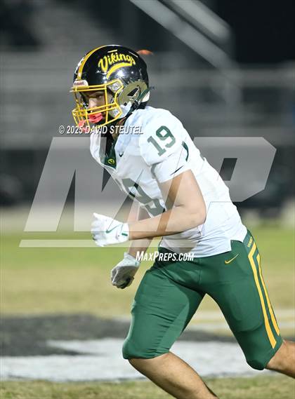 Thumbnail 2 in Vanden @ Pioneer photogallery.