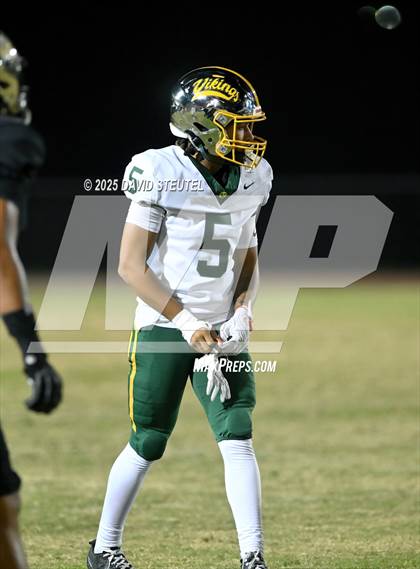 Thumbnail 3 in Vanden @ Pioneer photogallery.