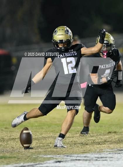 Thumbnail 2 in Vanden @ Pioneer photogallery.