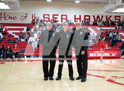 Thumbnail 1 in La Salle vs Redondo Union (CIF SS Division 2 AA Semifinal) photogallery.