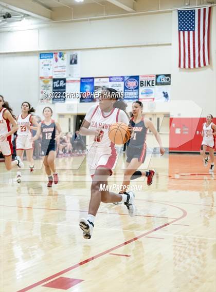 Thumbnail 1 in La Salle vs Redondo Union (CIF SS Division 2 AA Semifinal) photogallery.