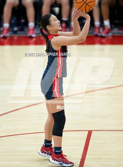 Thumbnail 3 in La Salle vs Redondo Union (CIF SS Division 2 AA Semifinal) photogallery.