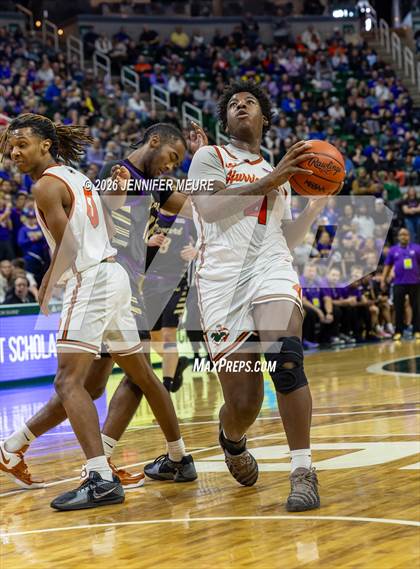 Thumbnail 3 in Concord vs Douglass (MHSAA Division 4 State Final) photogallery.