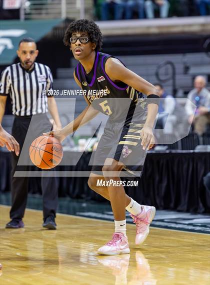 Thumbnail 2 in Concord vs Douglass (MHSAA Division 4 State Final) photogallery.