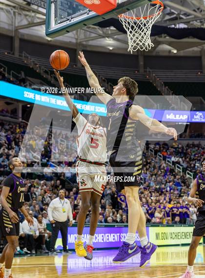 Thumbnail 3 in Concord vs Douglass (MHSAA Division 4 State Final) photogallery.