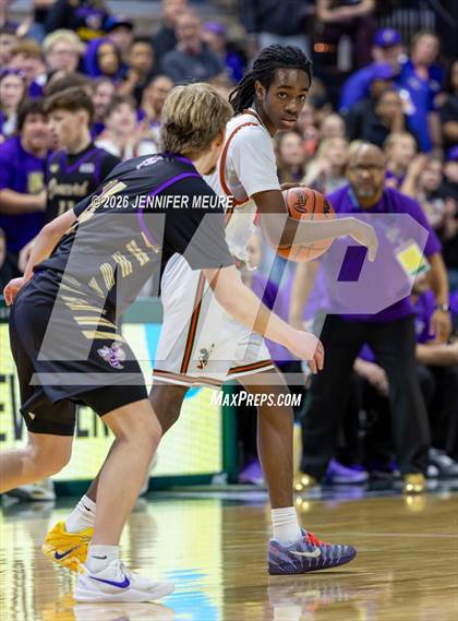 Thumbnail 3 in Concord vs Douglass (MHSAA Division 4 State Final) photogallery.