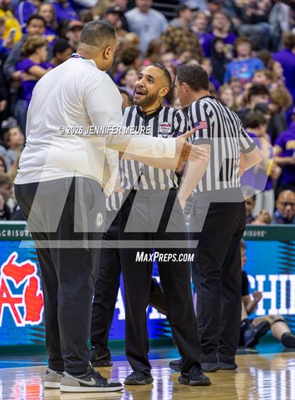 Thumbnail 1 in Concord vs Douglass (MHSAA Division 4 State Final) photogallery.