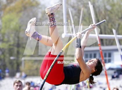 Thumbnail 1 in Scottsboro Invitational (Pole Vault) photogallery.