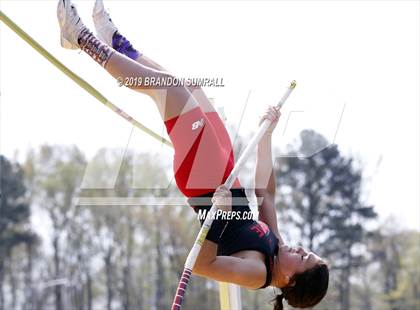 Thumbnail 1 in Scottsboro Invitational (Pole Vault) photogallery.