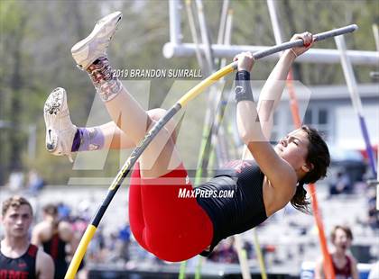 Thumbnail 3 in Scottsboro Invitational (Pole Vault) photogallery.