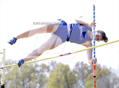 Thumbnail 3 in Scottsboro Invitational (Pole Vault) photogallery.