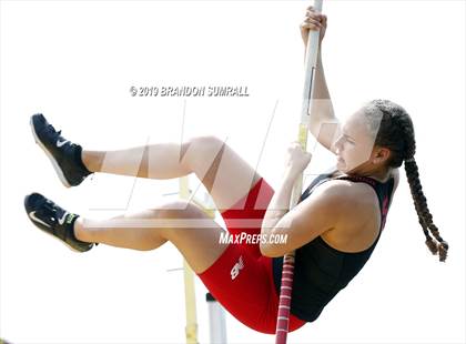 Thumbnail 1 in Scottsboro Invitational (Pole Vault) photogallery.