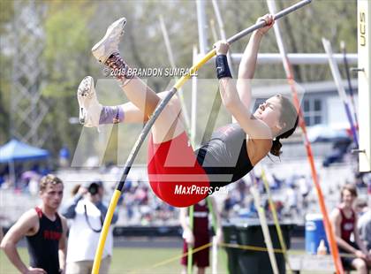 Thumbnail 3 in Scottsboro Invitational (Pole Vault) photogallery.