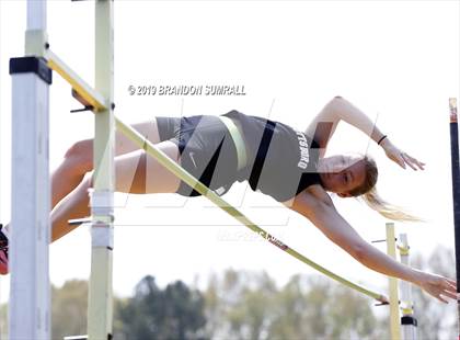 Thumbnail 2 in Scottsboro Invitational (Pole Vault) photogallery.