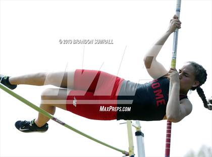 Thumbnail 2 in Scottsboro Invitational (Pole Vault) photogallery.