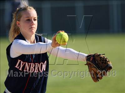 Thumbnail 3 in Lynbrook @ Homestead photogallery.