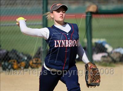 Thumbnail 3 in Lynbrook @ Homestead photogallery.