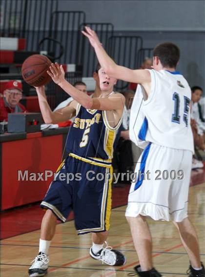 Thumbnail 1 in Sutter vs. Sacred Heart Cathedral (Cordova Tournament) photogallery.
