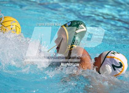 Thumbnail 2 in Mar Vista vs. Patrick Henry (San Diego Open) photogallery.