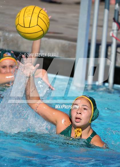Thumbnail 3 in Mar Vista vs. Patrick Henry (San Diego Open) photogallery.