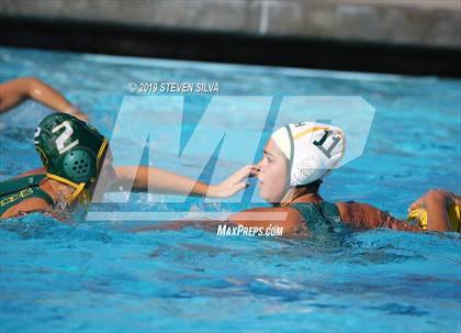 Thumbnail 2 in Mar Vista vs. Patrick Henry (San Diego Open) photogallery.