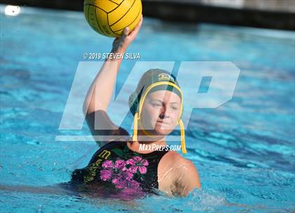 Thumbnail 3 in Mar Vista vs. Patrick Henry (San Diego Open) photogallery.