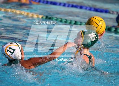 Thumbnail 2 in Mar Vista vs. Patrick Henry (San Diego Open) photogallery.
