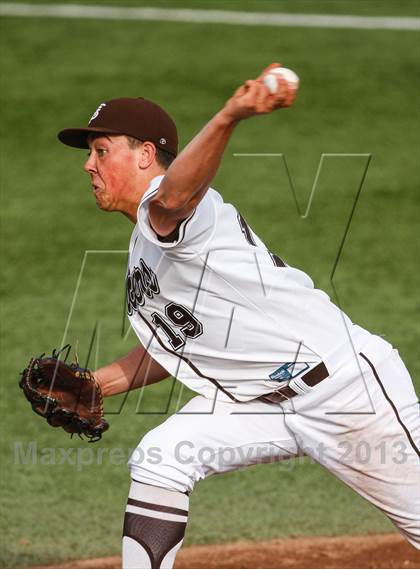 Thumbnail 2 in St. Francis vs. Archbishop Mitty photogallery.