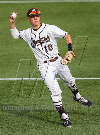 Thumbnail 2 in St. Francis vs. Archbishop Mitty photogallery.