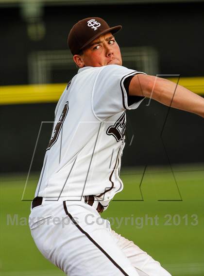 Thumbnail 1 in St. Francis vs. Archbishop Mitty photogallery.
