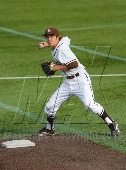 Thumbnail 1 in St. Francis vs. Archbishop Mitty photogallery.