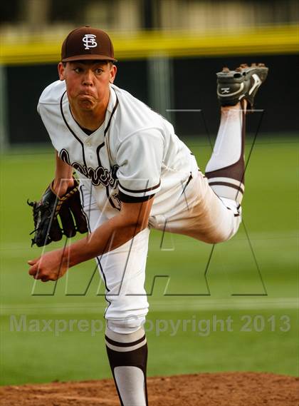 Thumbnail 1 in St. Francis vs. Archbishop Mitty photogallery.