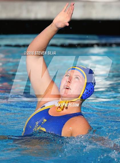Thumbnail 3 in Grossmont vs. Ramona (CIF SDS D2 Quarterfinal) photogallery.