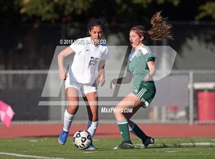 Thumbnail 2 in Carlmont vs Homestead photogallery.