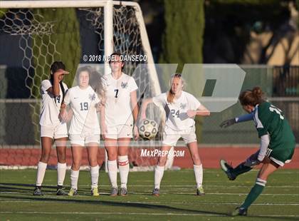 Thumbnail 3 in Carlmont vs Homestead photogallery.