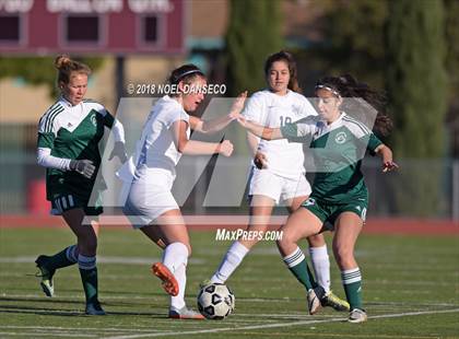 Thumbnail 3 in Carlmont vs Homestead photogallery.