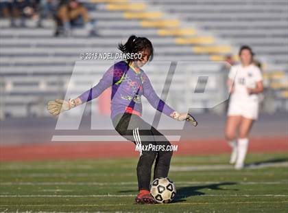 Thumbnail 1 in Carlmont vs Homestead photogallery.