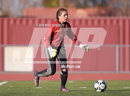 Thumbnail 1 in Carlmont vs Homestead photogallery.